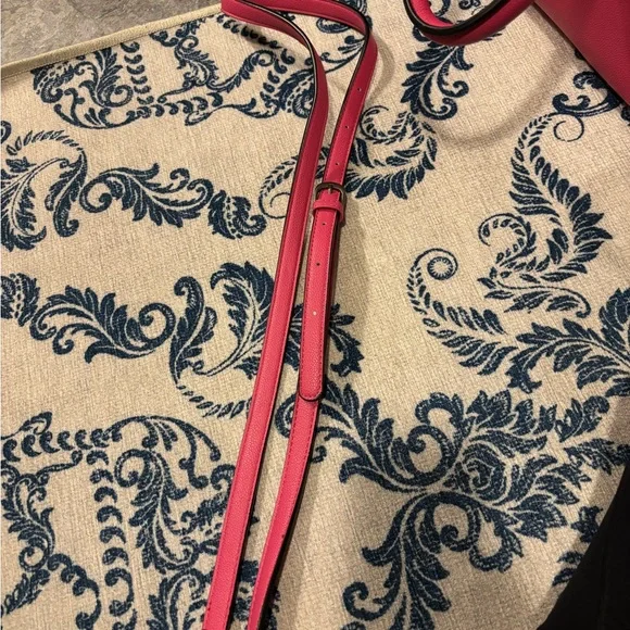 Wrangler Hot Pink Tote Bag - Picture 8 of 8